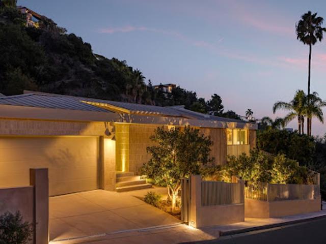 House for sale in Canoga Park, California