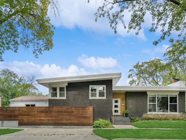 House for sale in Chicago Park, Illinois