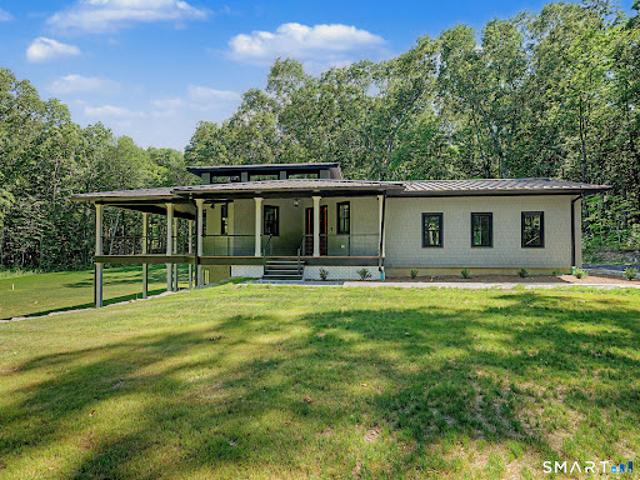 House for sale in Madison, South Central Connecticut Planning Region