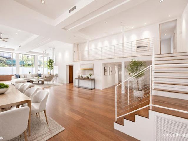 House for sale in New York, Arverne