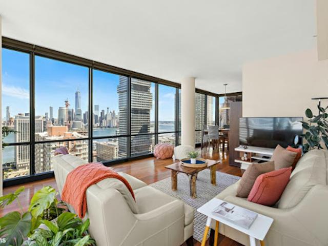 House for sale in Jersey City, Hudson County