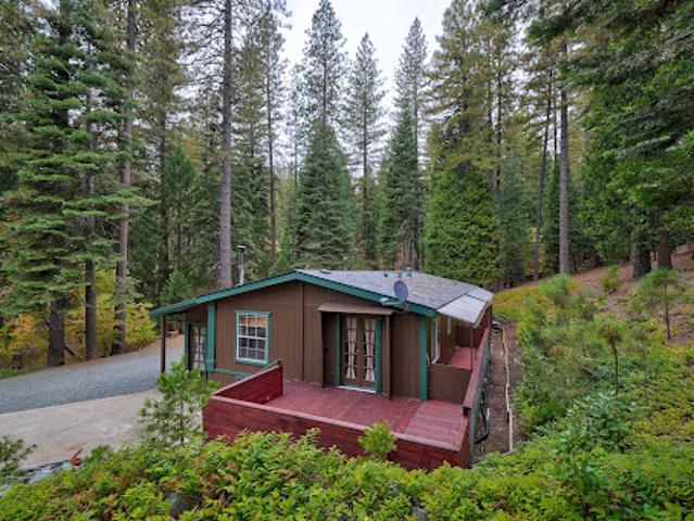 House for sale in Pioneer
