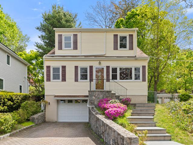 House for sale in Irvington, New Jersey