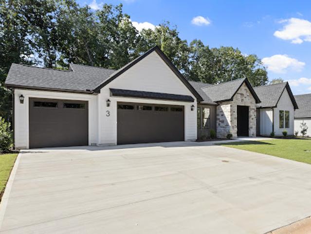 House for sale in Taylors, Greenville County