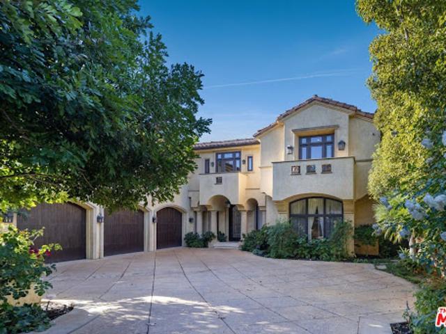 House for sale in Canoga Park, California