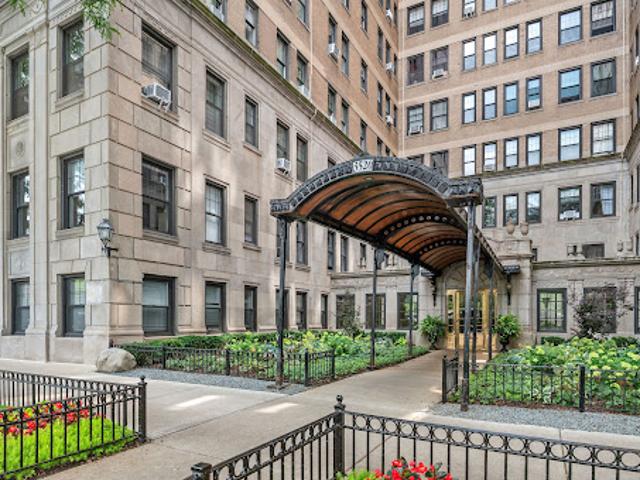 House for sale in Chicago Park, Illinois