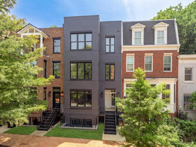 House for sale in Washington