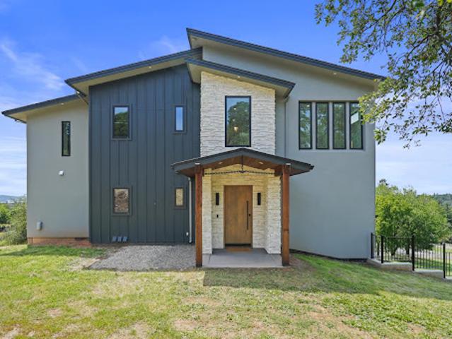 House for sale in Auburn, California