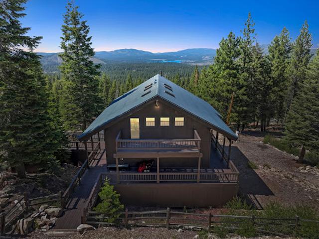 House for sale in Truckee