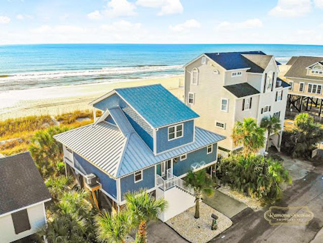 House for sale in Surfside, California