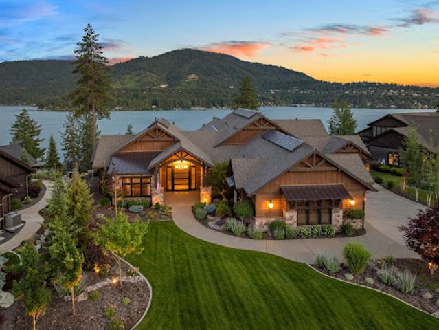 House for sale in Hayden, Idaho