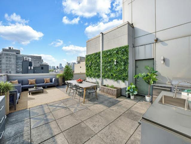 House for sale in Arverne, New York