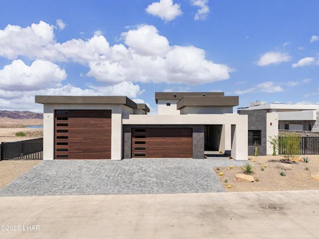 House for sale in Lake Havasu City, Arizona