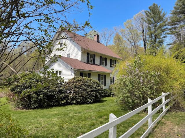 House for sale in Bridgewater, Connecticut