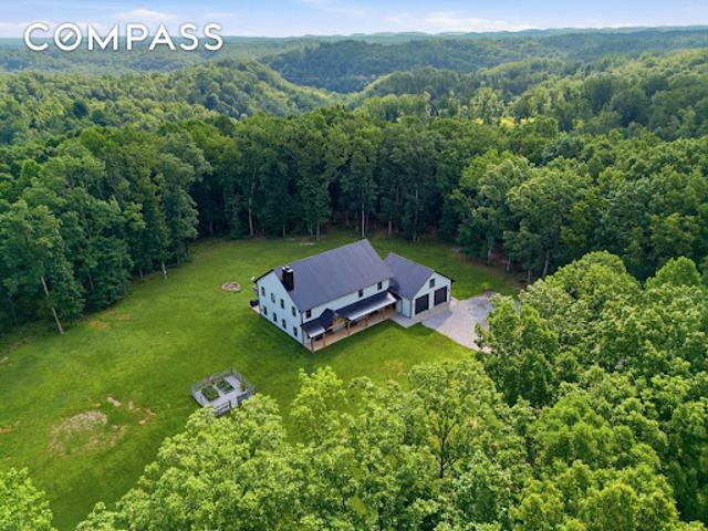 House for sale in Pegram, Middle Tennessee