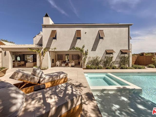 House for sale in Corona Del Mar, California