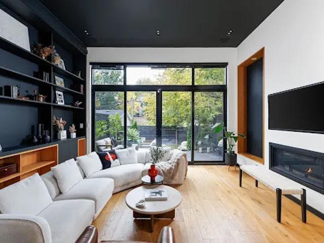 House for sale in Toronto, Golden Horseshoe