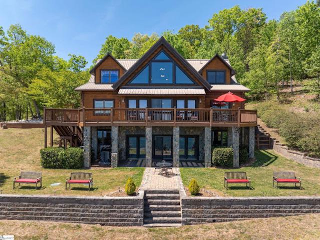 House for sale in Columbus, North Carolina
