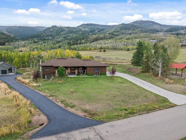 House for sale in Oak Creek, Routt County