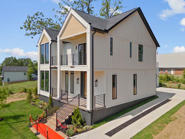 House for sale in Greenville, South Carolina