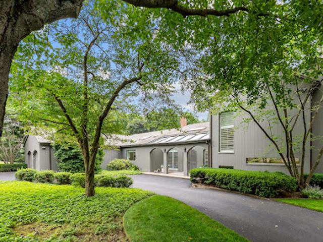 House for sale in Lake Forest, Illinois