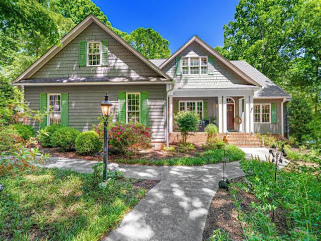 House for sale in Hartwell, Georgia