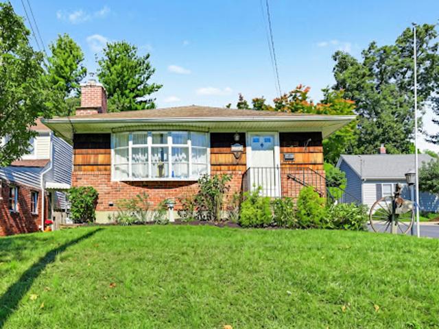 House for sale in Locust Valley, Nassau County