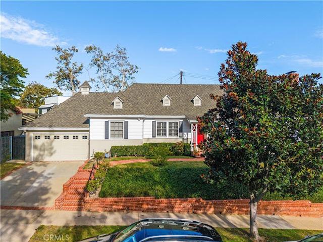 House for sale in Canoga Park, California