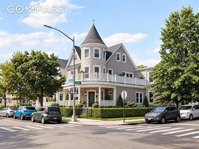 House for sale in Kings County, New York