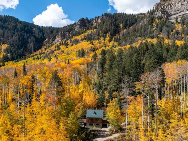 House for sale in Durango, La Plata County