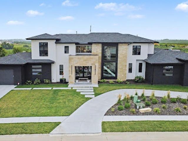 House for sale in Elkhorn, Omaha