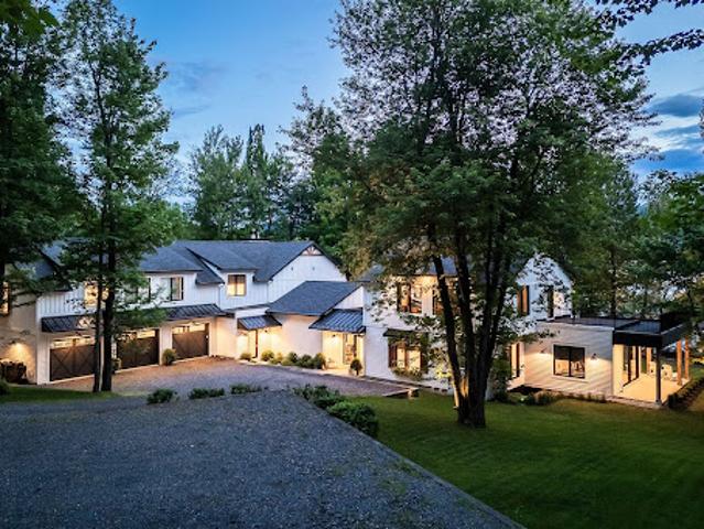 House for sale in Memphrémagog, Quebec