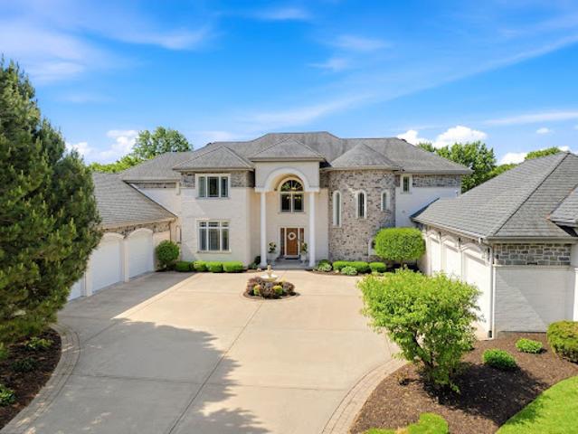 House for sale in New Lenox, Illinois