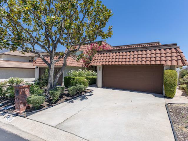 House for rent in La Canada Flintridge, California