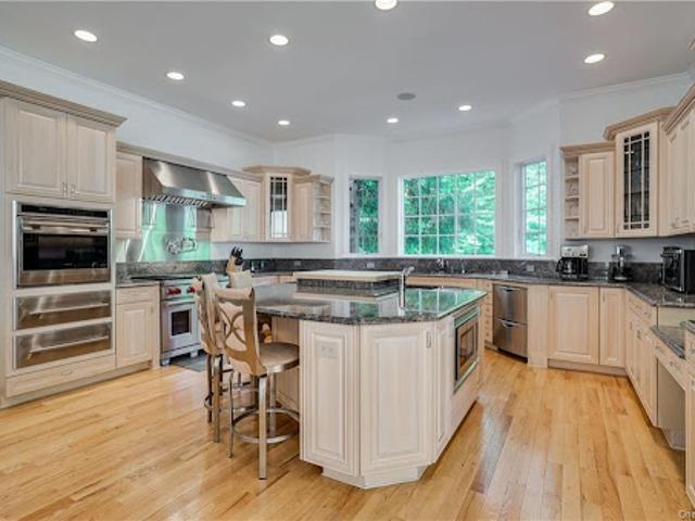House for sale in Wainscott, New York