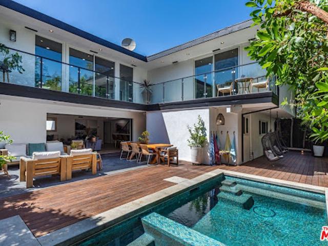 House for sale in Canoga Park, California