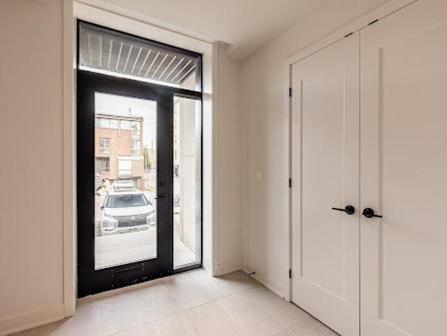House for sale in Westmount