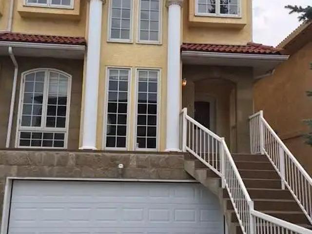 House for rent in Crescent Heights, Calgary