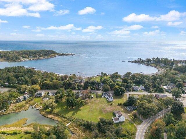 House for sale in Cape Neddick, York