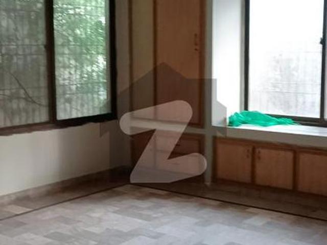 House for rent in Gulshan-e-Iqbal Town, North Waziristan