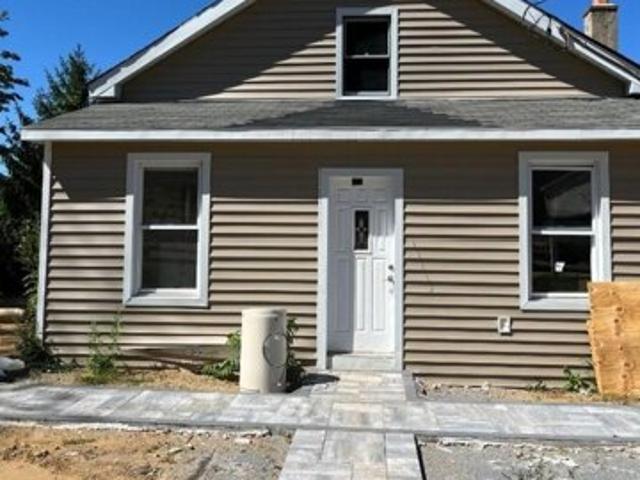 House for sale in Woodruffs Gap, Sparta Township