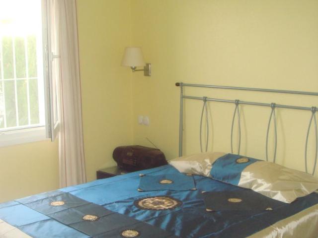 Casa en alquiler en Oliva