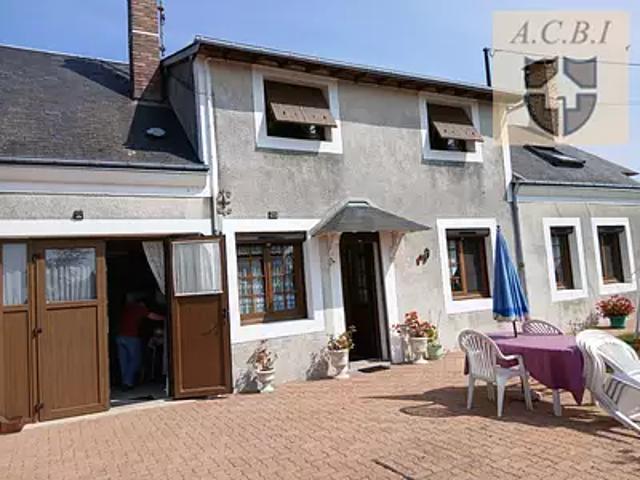 Maison vente à Les Coteaux, Houssay