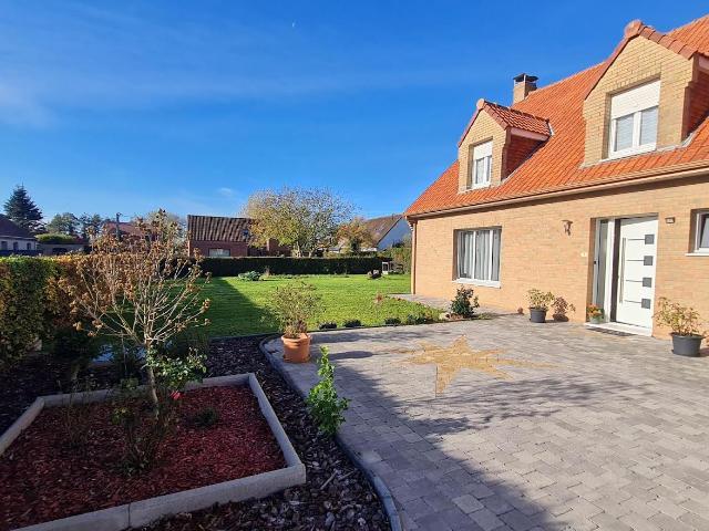 Maison vente à Dunkerque, Steenvoorde