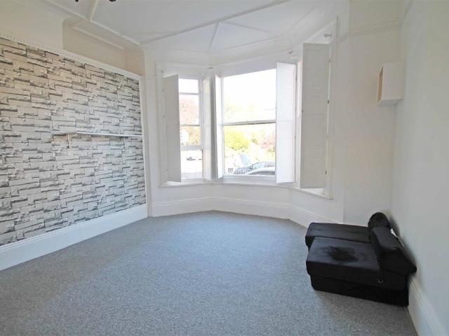 Apartment for rent in Aldrington
