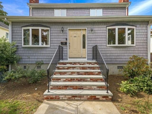House for sale in Watertown, Middlesex County