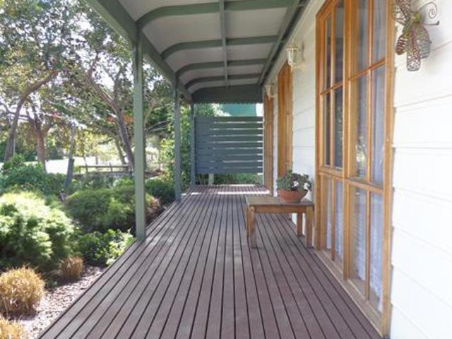 House for sale in Loch Sport, Victoria