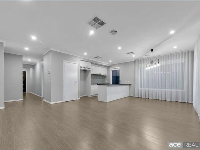 House for rent in Atherstone, Melbourne