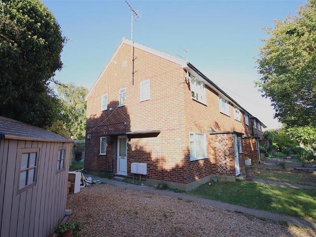Apartment for rent in Barnwell, Arbury
