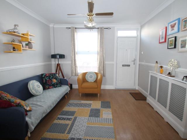 Apartment for rent in New Town, Monks Orchard